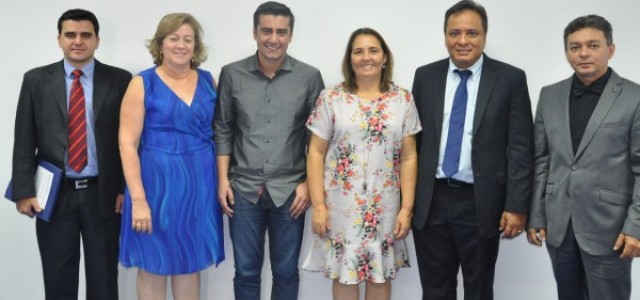 Procurador Geral de Contas re&uacute;ne-se com presidente do TCE/AC